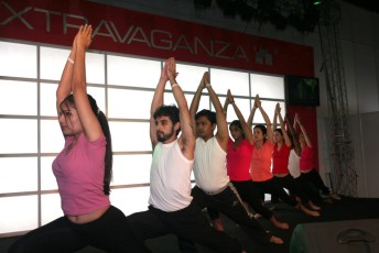 Yoga Performance - Extravaganza Mumbai